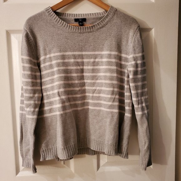 Gap - Grey and White Stripe Sweater - Picture 1 of 3